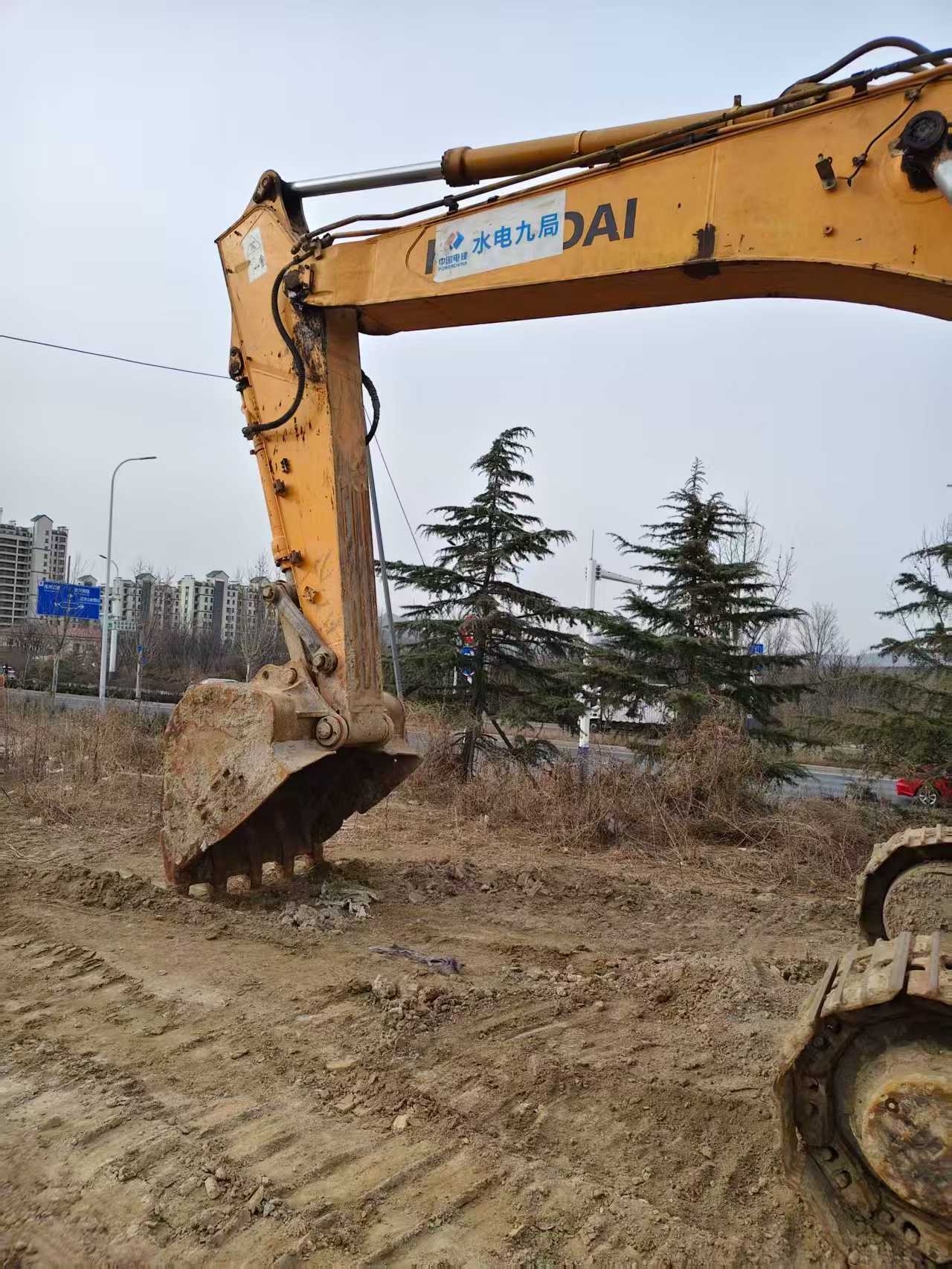Buy Hyundai R305LC-9T Used Excavator