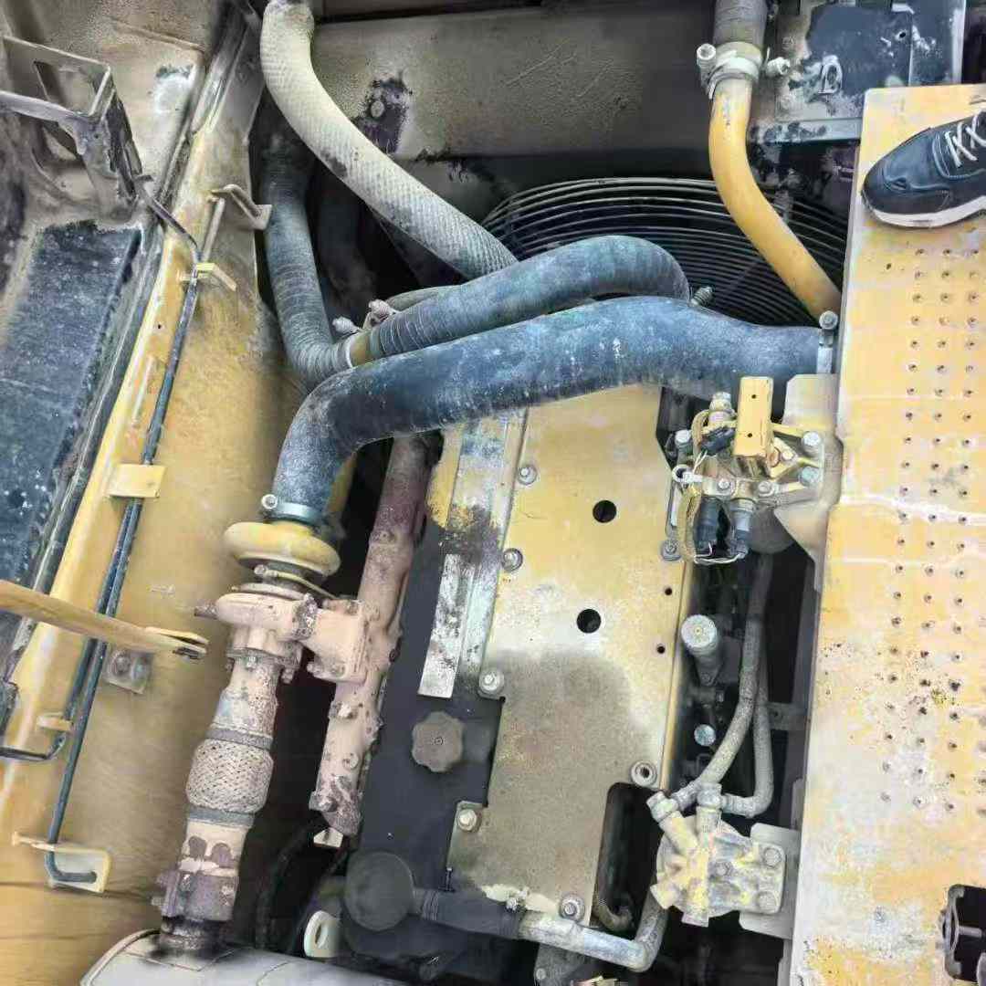 Used Caterpillar 320D Excavator 2016 Model / 3