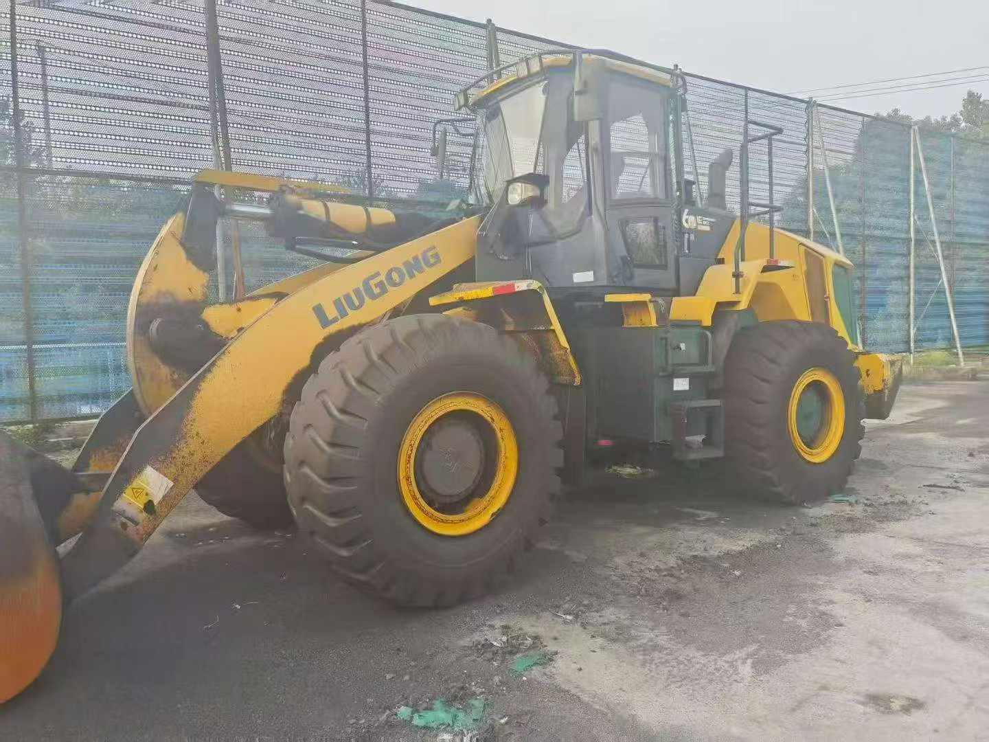 Buy LiuGong CLG862H Used Loader / 3