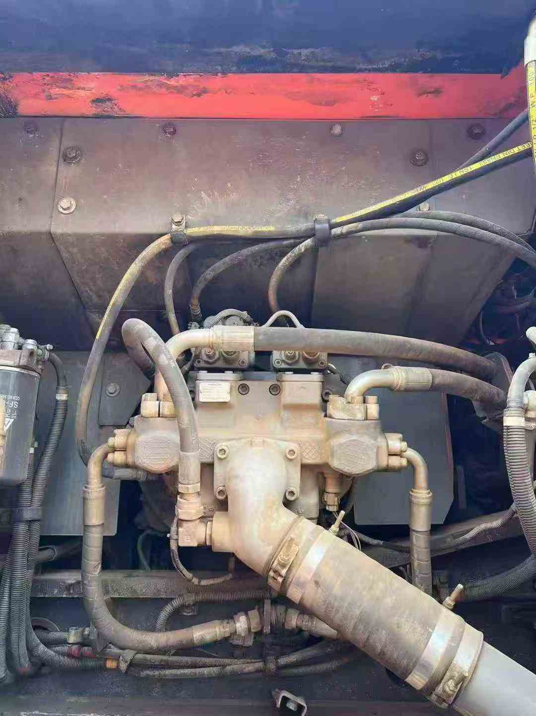 Used Hitachi ZX240-5A Excavator 2018 Model / 8