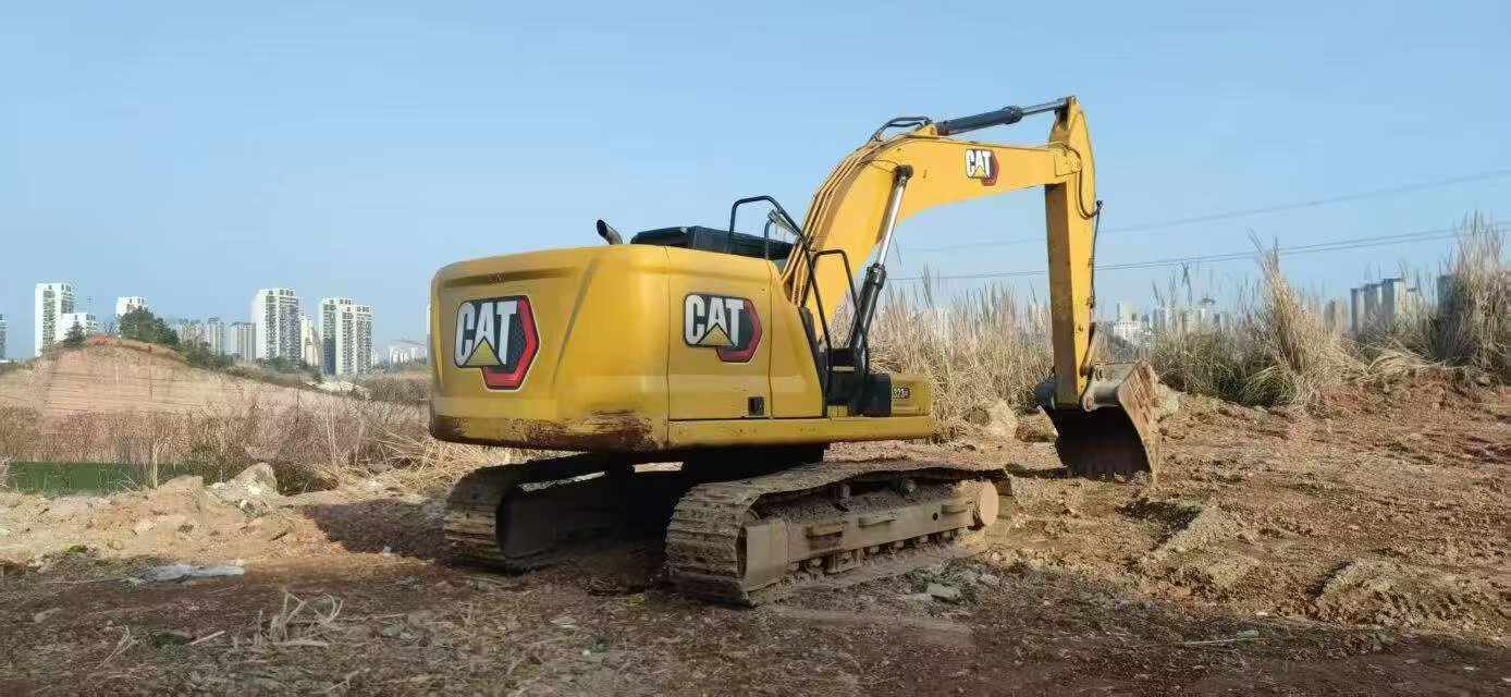 Used Caterpillar 323 Excavator 2022 Model / 3