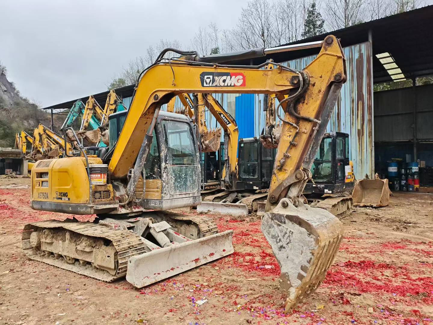 Used XCMG XE75WD Excavator 2021 Model / 4