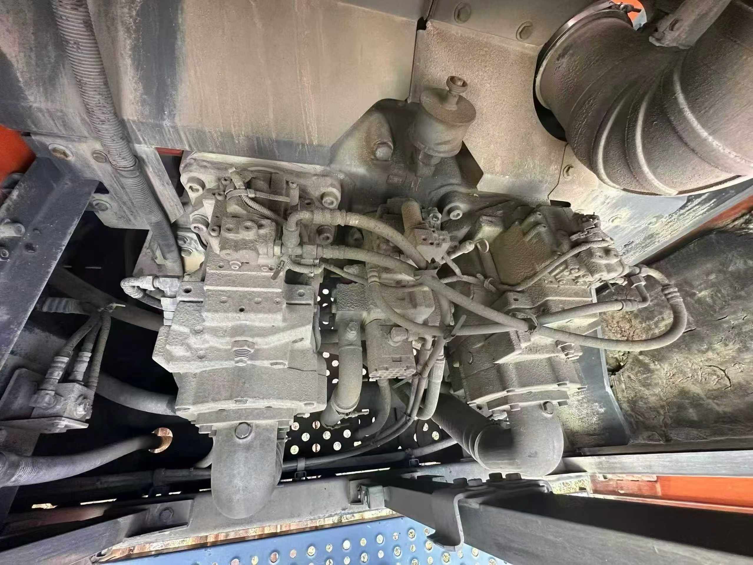 Used Hitachi ZX870-3 Excavator 2016 Model / 8