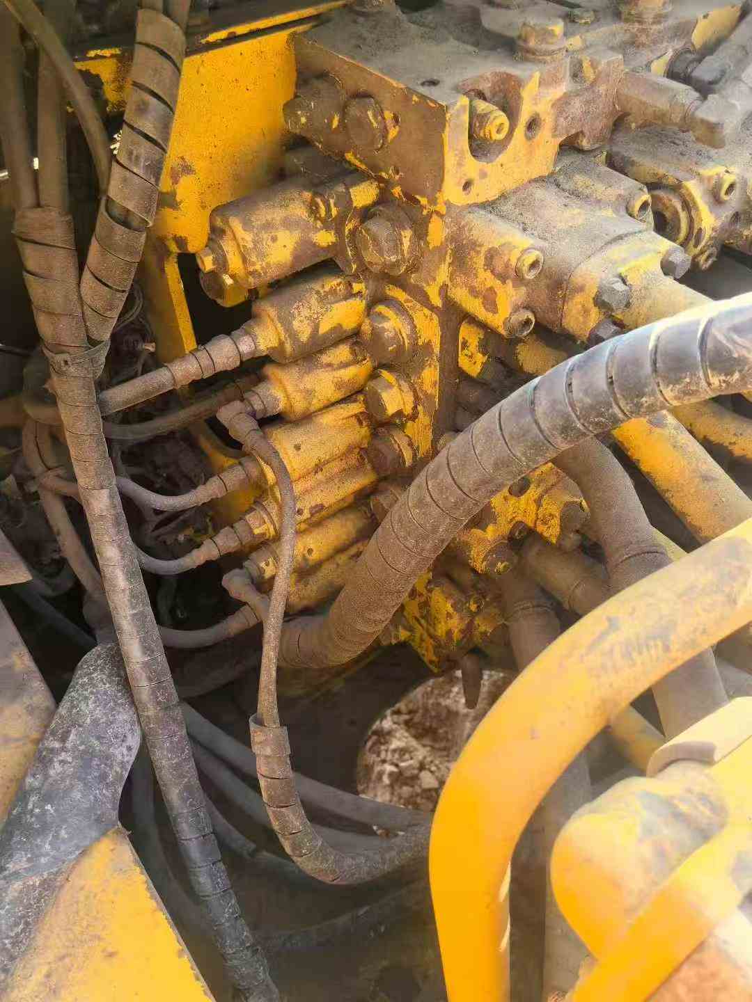 Used Komatsu PC60-7 Excavator 2014 Model / 3