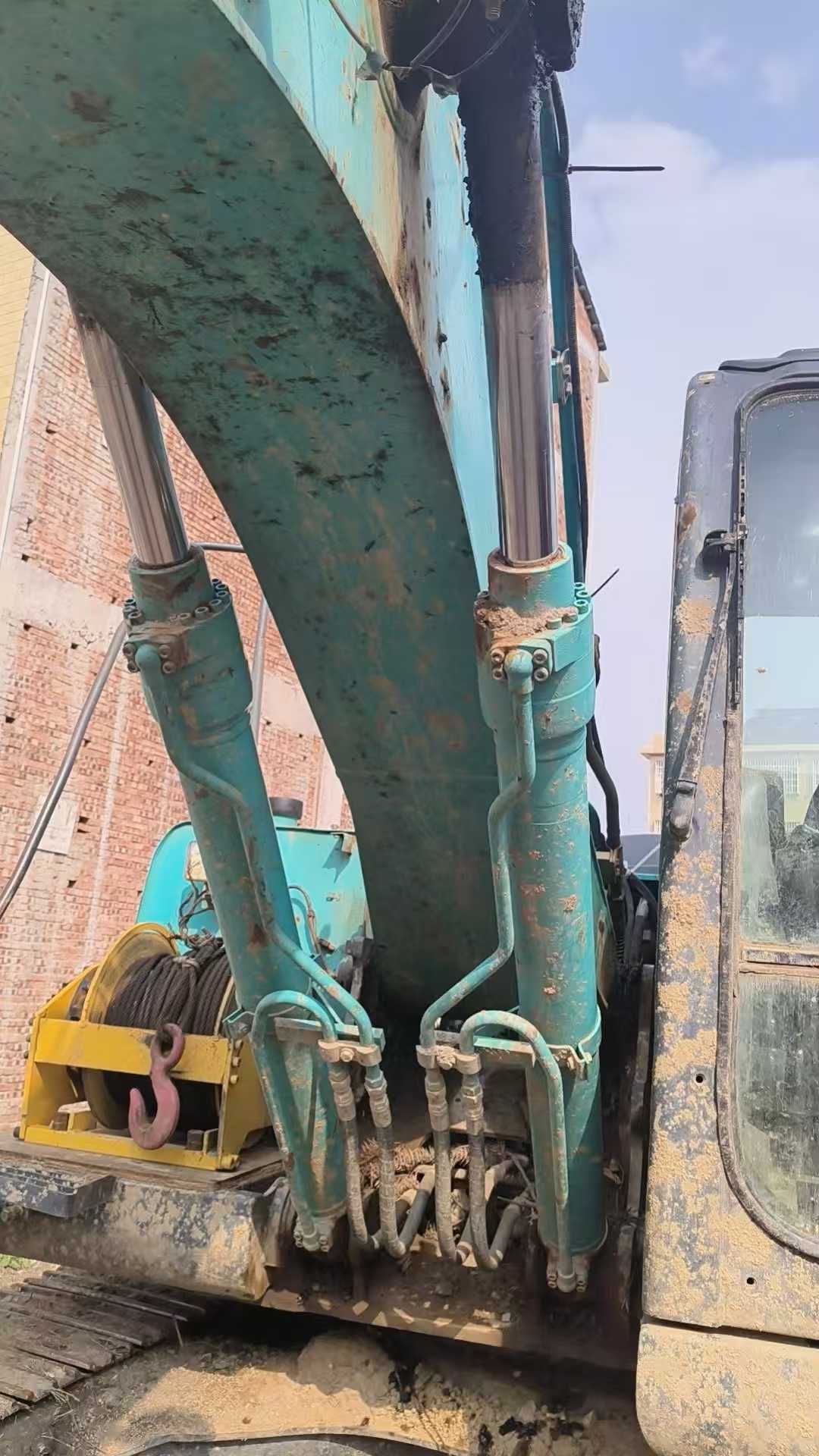Used Kobelco SK130 Excavator 2020 Model / 8