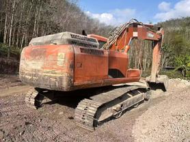 Buy Doosan S225 Used Excavator / 2 Used Doosan S225 Excavator 2011 Model / 2