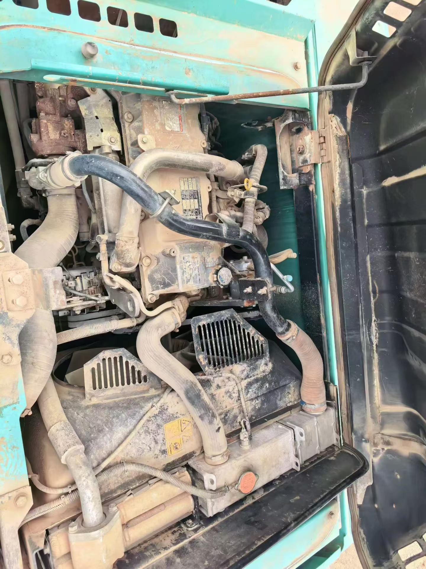 Used Kobelco SK200 Excavator 2017 Model / 5