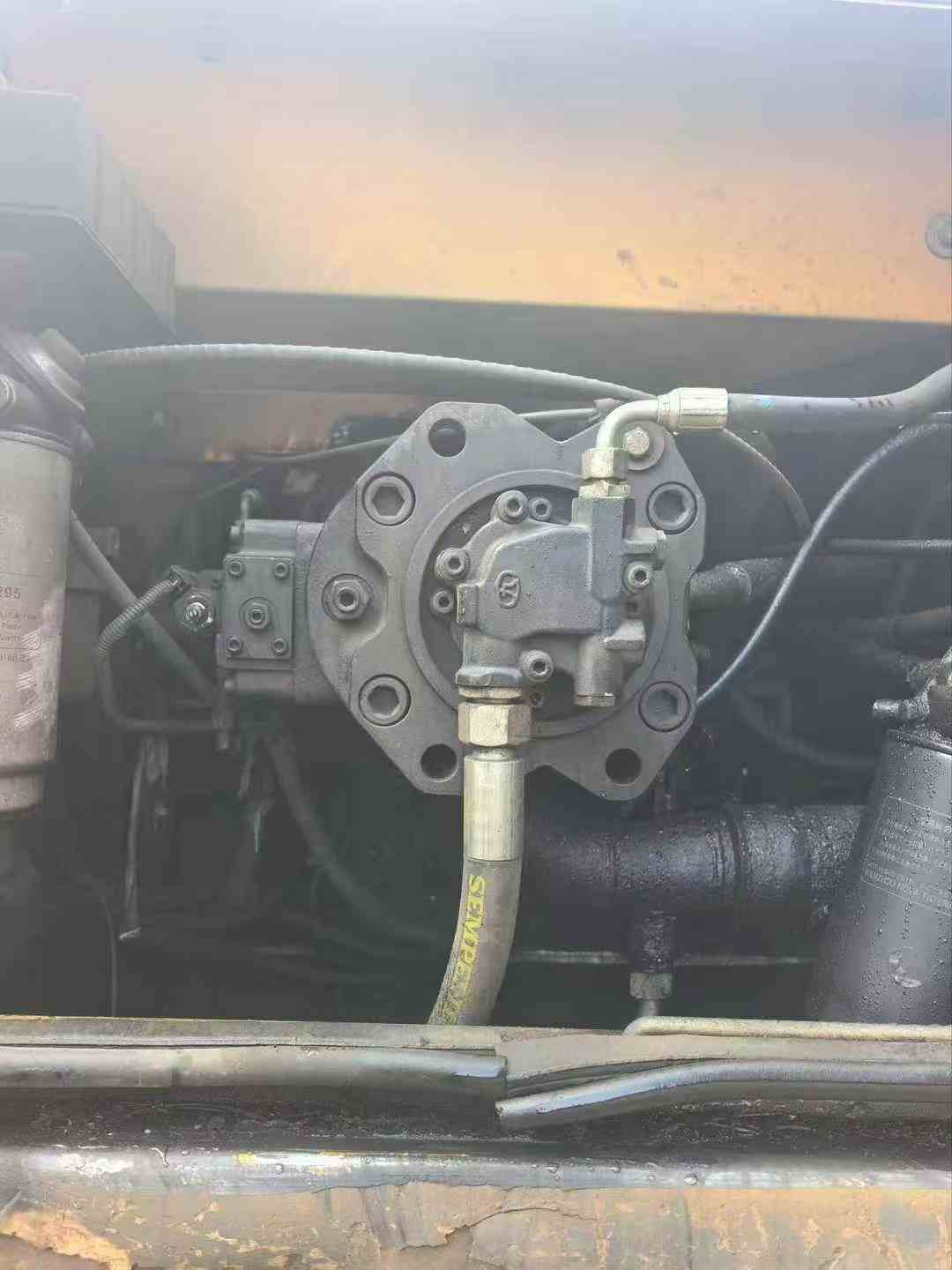 Used Sany SY215W Excavator 2012 Model / 7