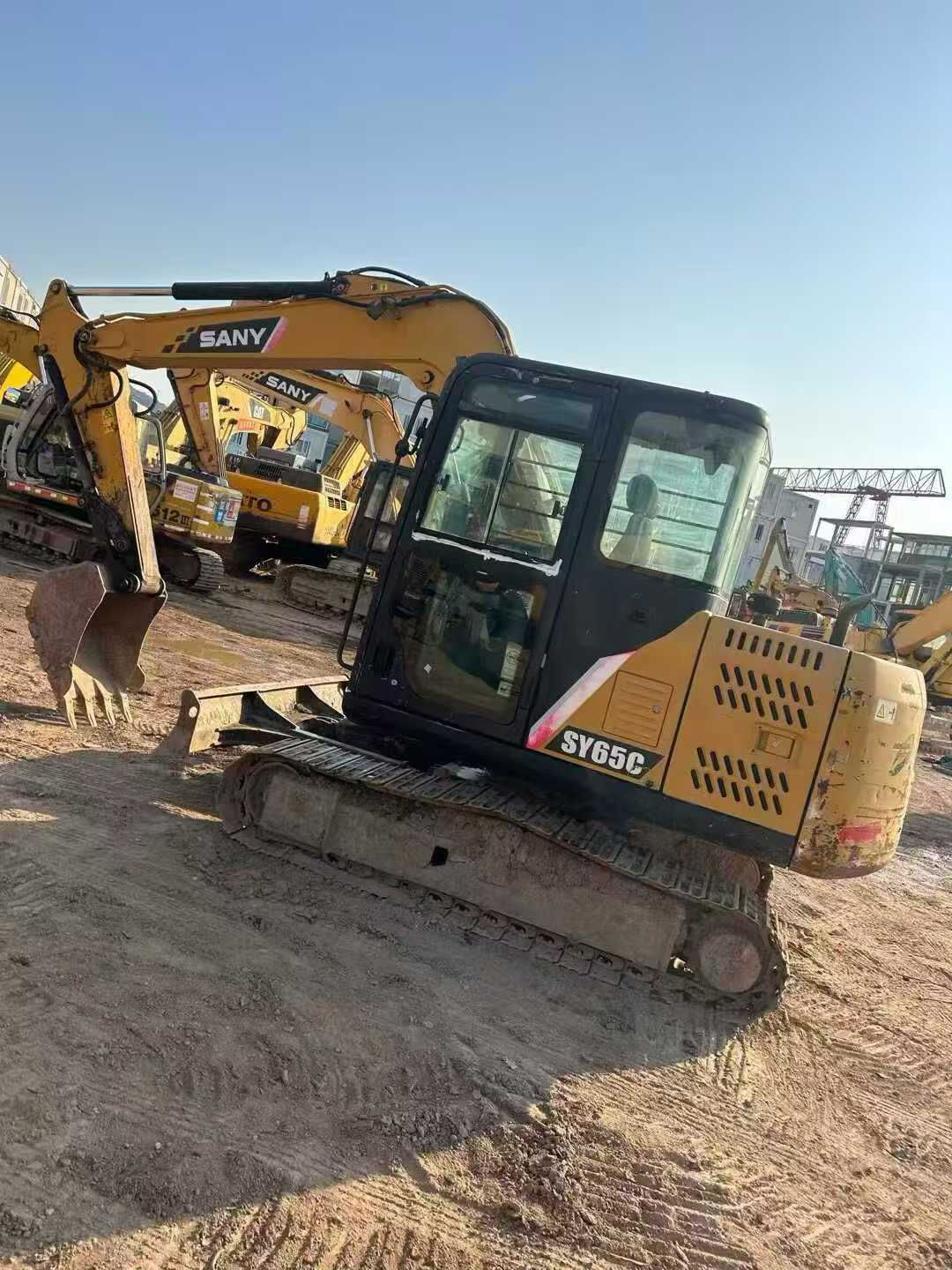 Used Sany SY65W Excavator 2018 Model / 4