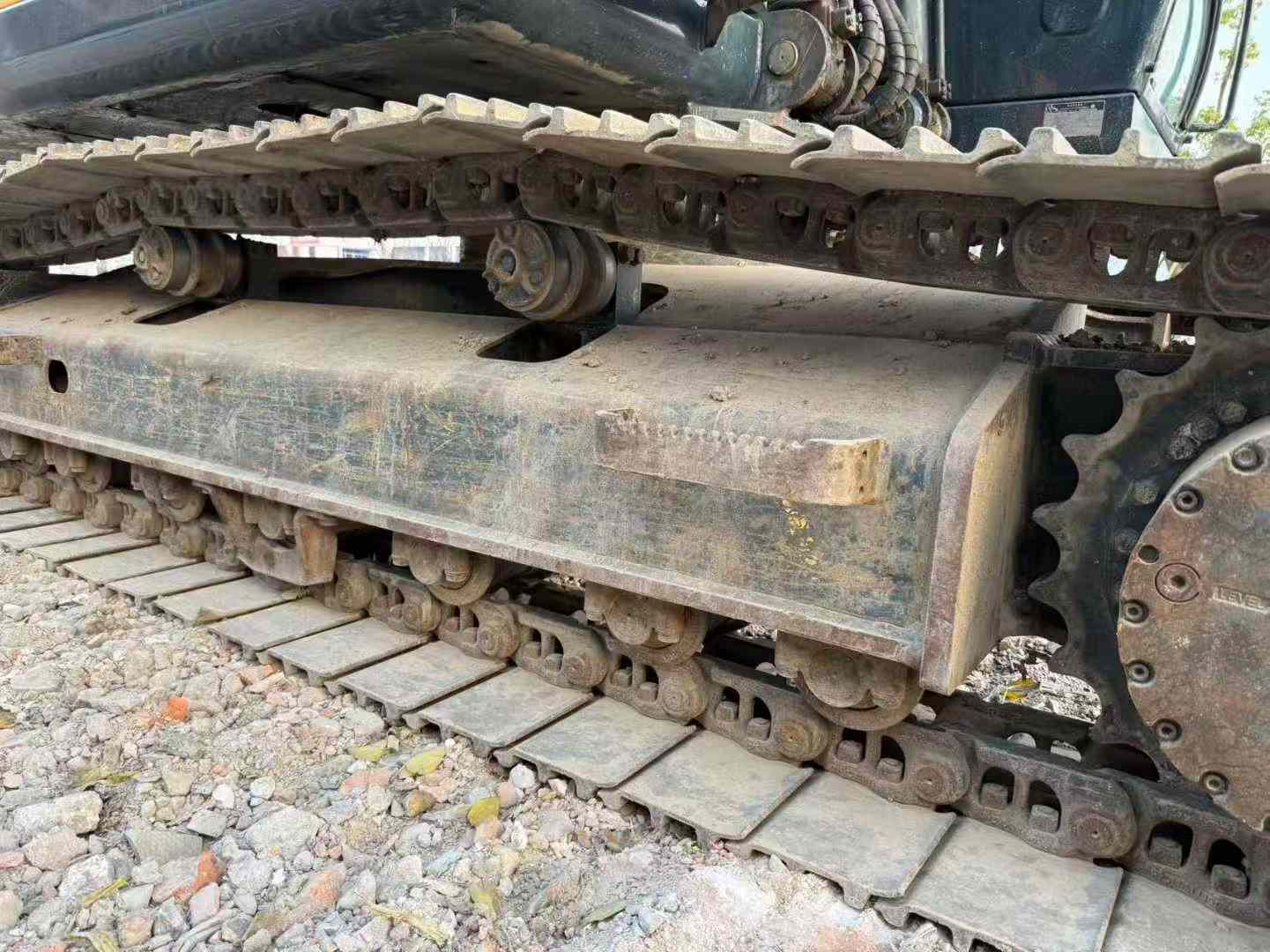 Used Hyundai R215VS Excavator 2021 Model / 7