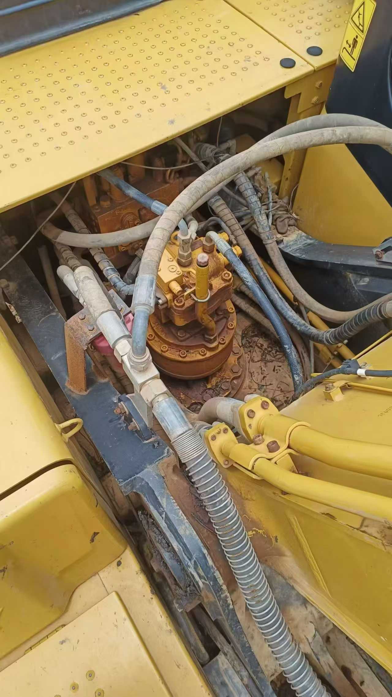 Used Sany SY265C Excavator 2017 Model / 4