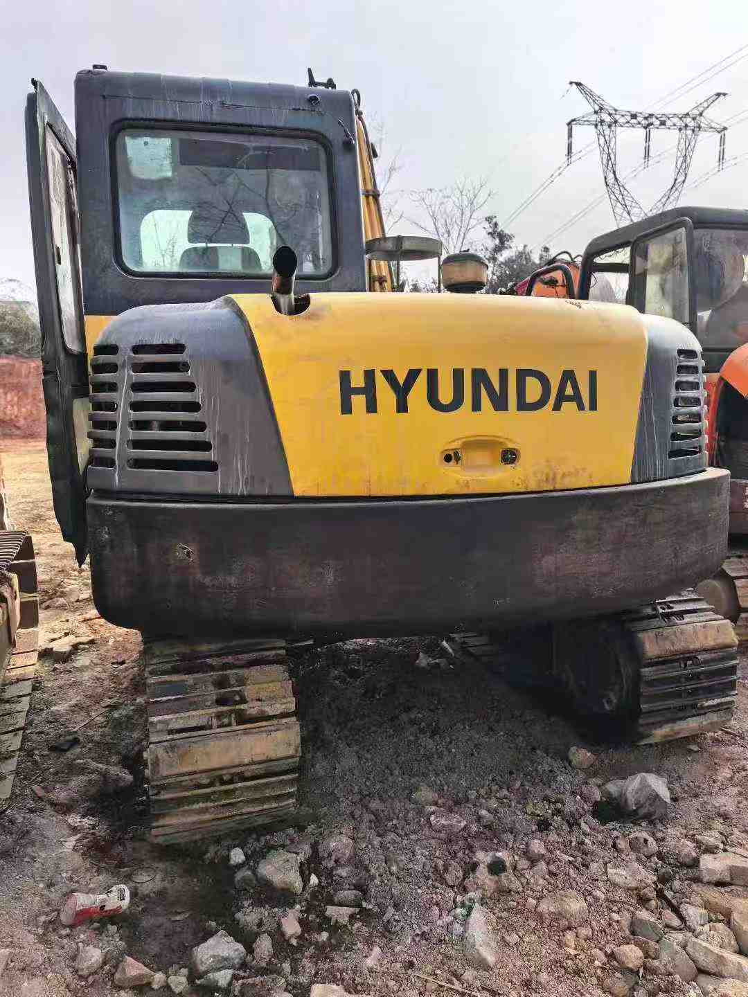 Buy Hyundai R80WM/WH Used Excavator