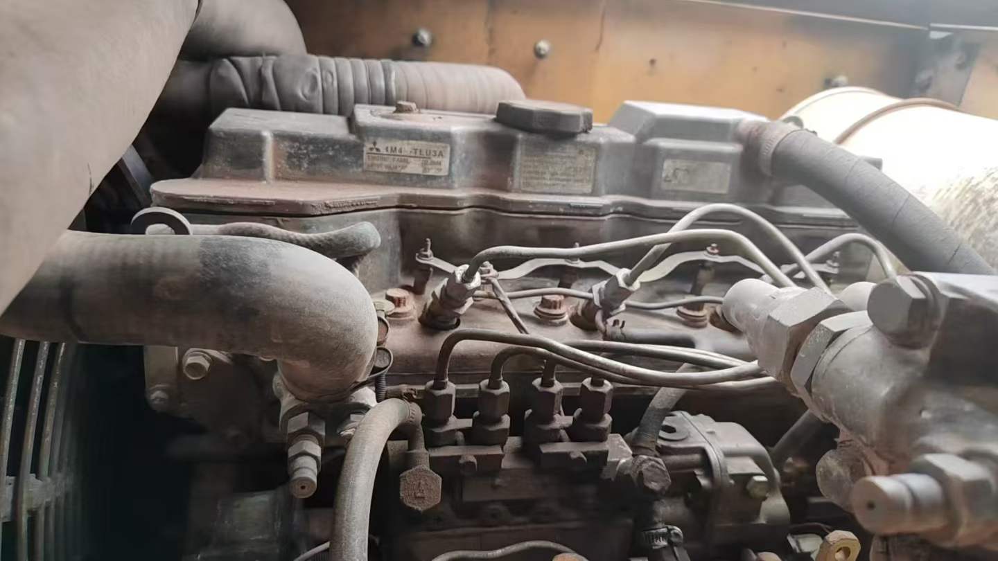 Used Caterpillar 307V2 Excavator 2016 Model / 3