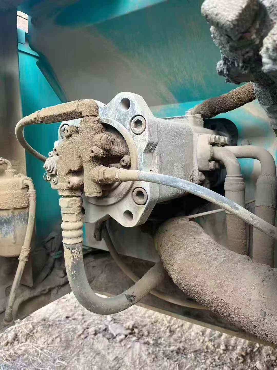 Used Kobelco SK330 Excavator 2016 Model / 3