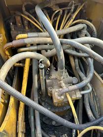 Buy Caterpillar 320D Used Excavator / 4 Used Caterpillar 320D Excavator 2016 Model / 4