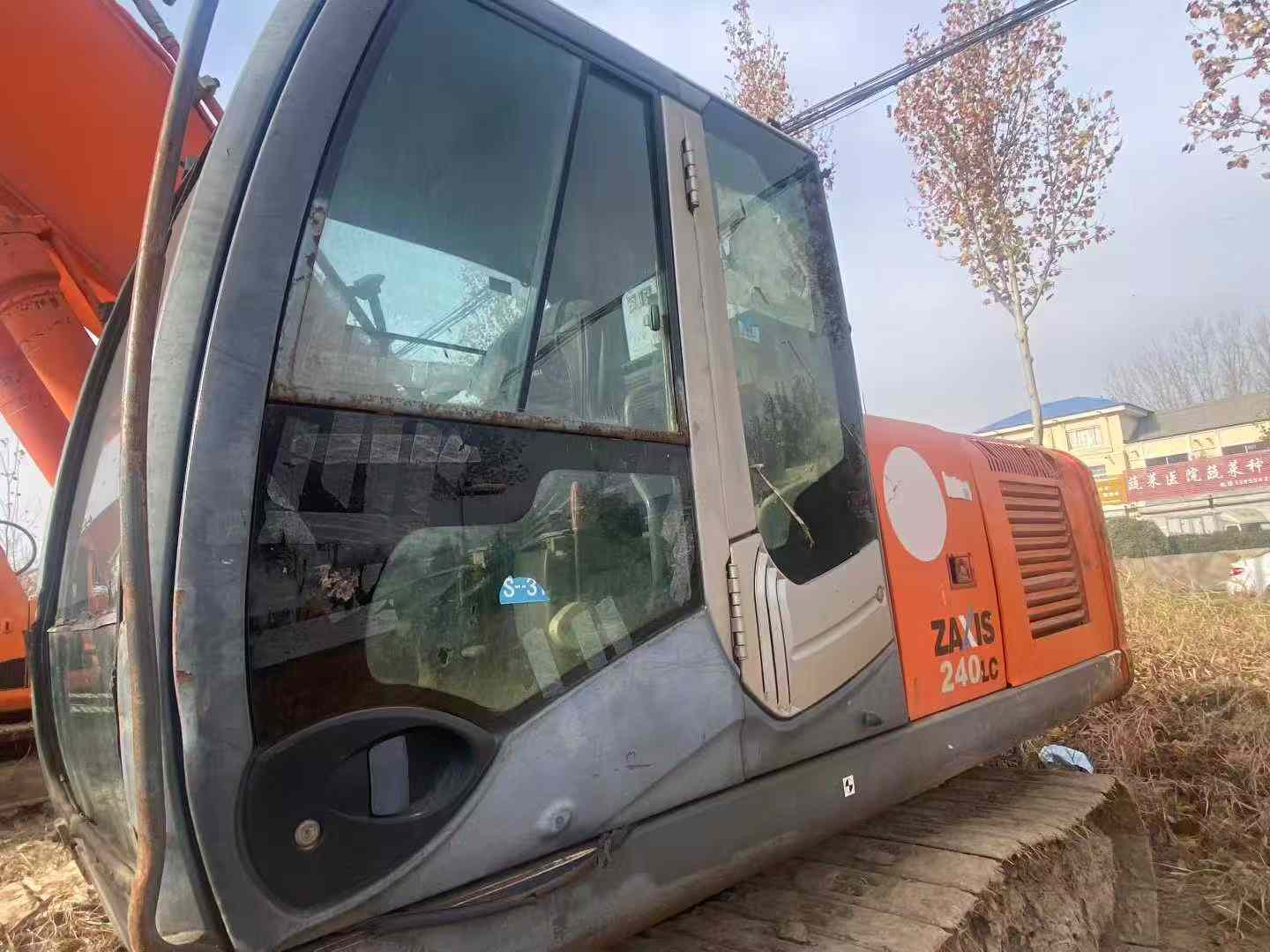 Buy Hitachi EX210 Used Excavator
