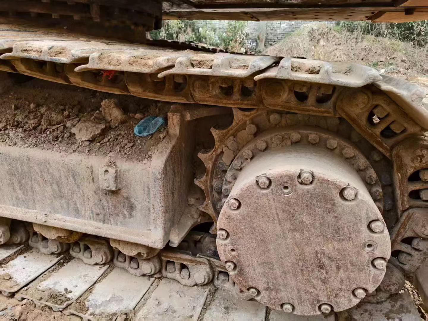 Used Hitachi ZX240-3 Excavator 2013 Model / 8