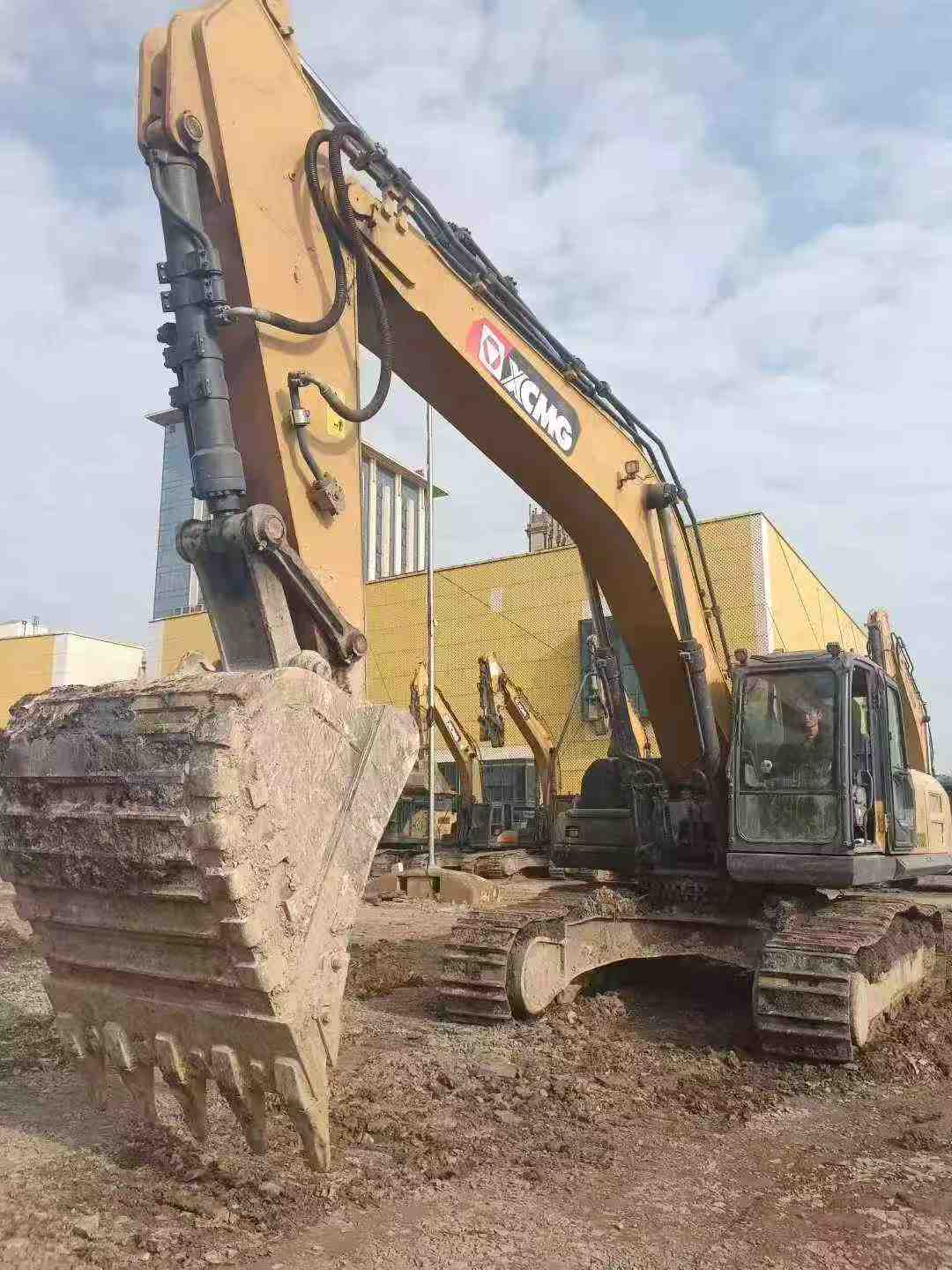 Used XCMG XE80D Excavator 2022 Model / 2