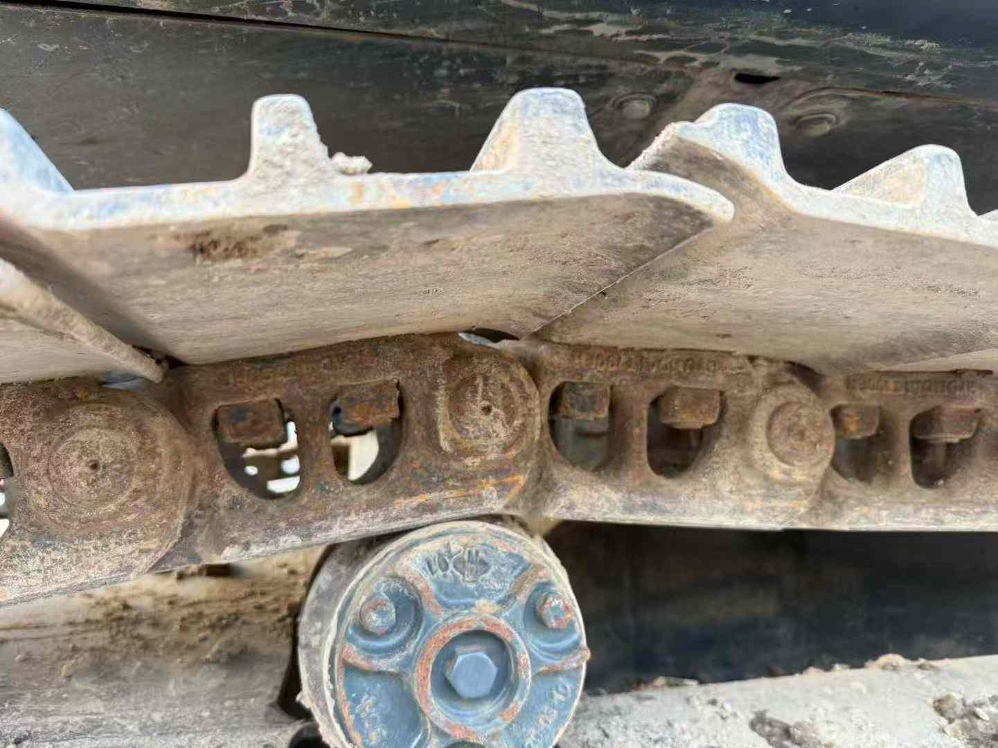 Used Hyundai R215VS Excavator 2021 Model / 9