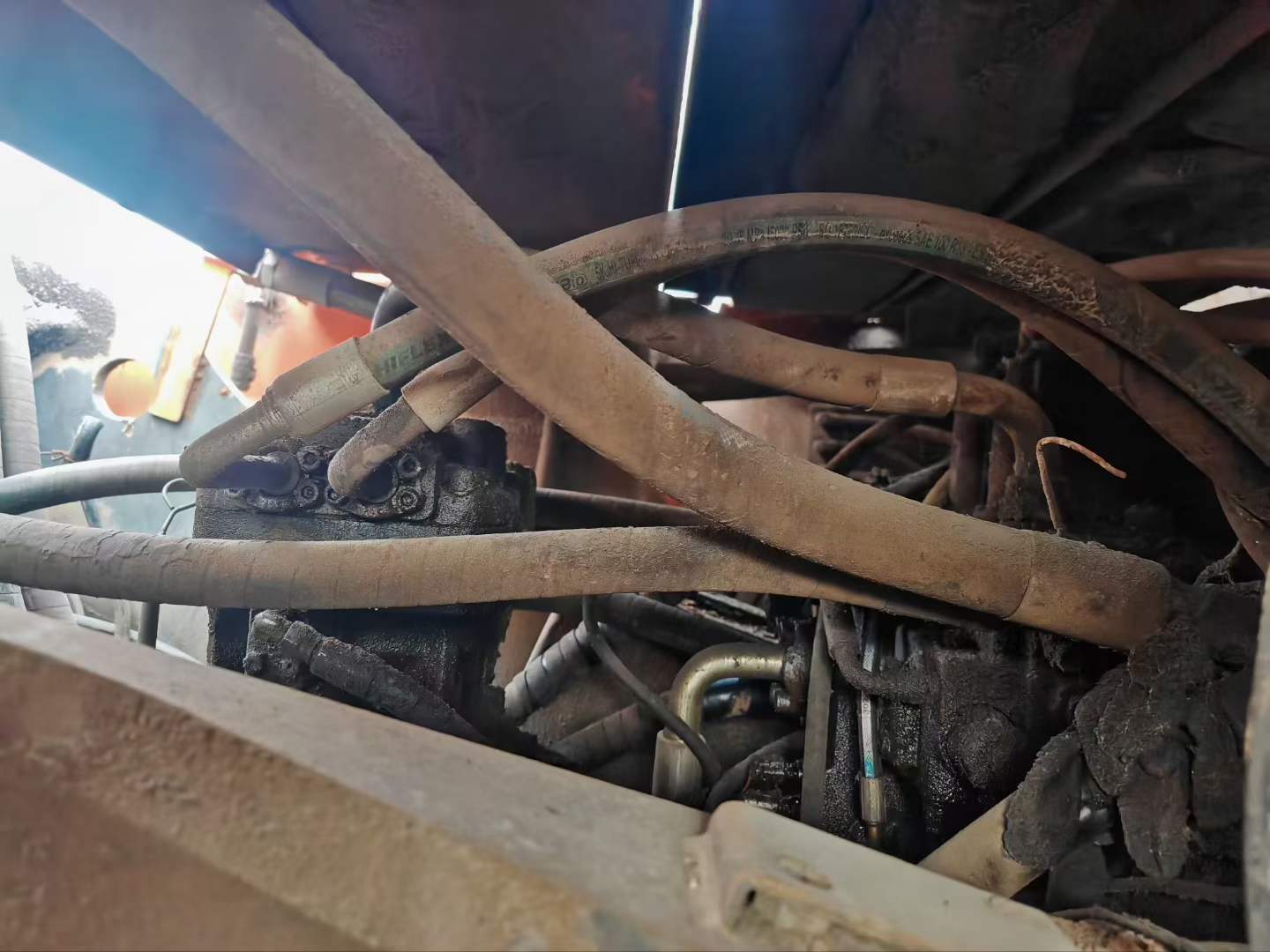 Used Hitachi ZW330 Excavator 2011 Model / 2