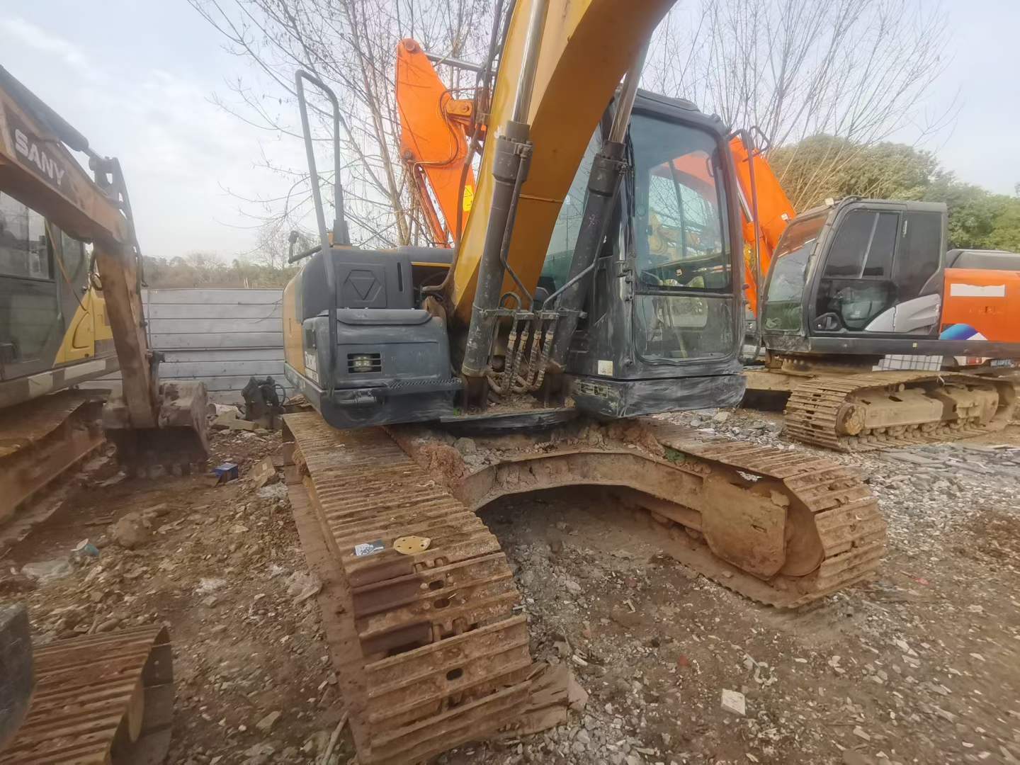 Used XCMG XE135GA Excavator 2021 Model / 4
