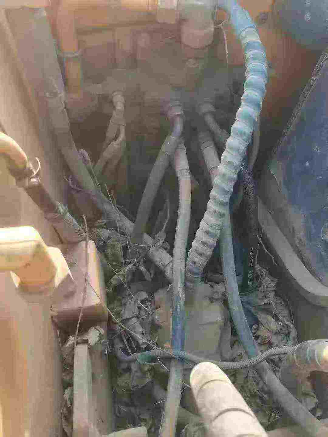 Used Sany SY75 Excavator 2012 Model / 3