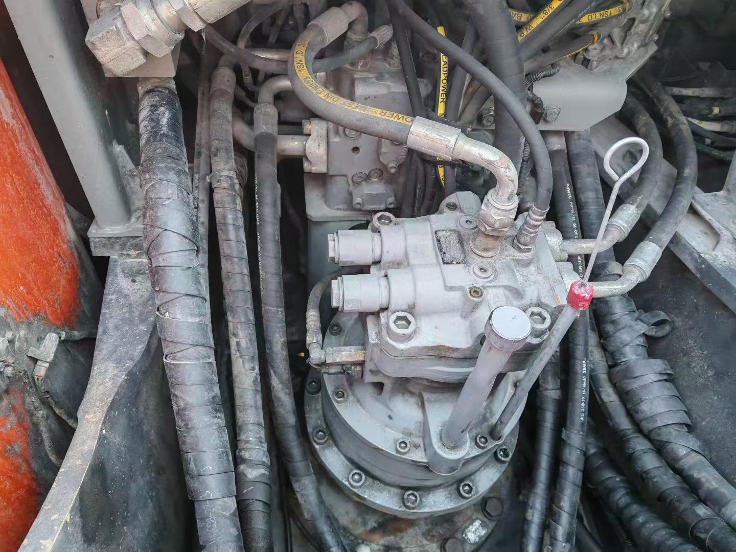 Used Hitachi ZX210K Excavator 2020 Model / 3