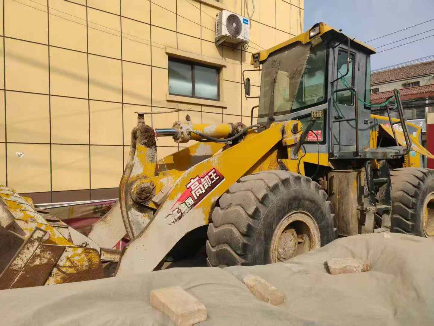 Used XCMG XE500C Loader 2016 Model / 4