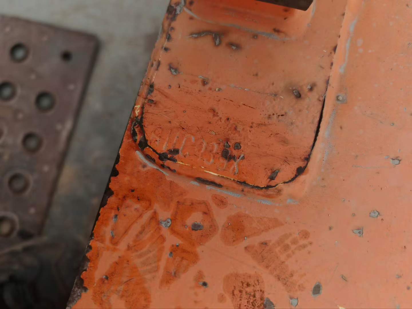 Used Hitachi ZW330 Excavator 2011 Model / 8