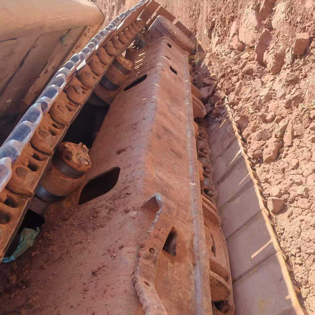 Used Caterpillar 323D2L Excavator 2014 Model / 4