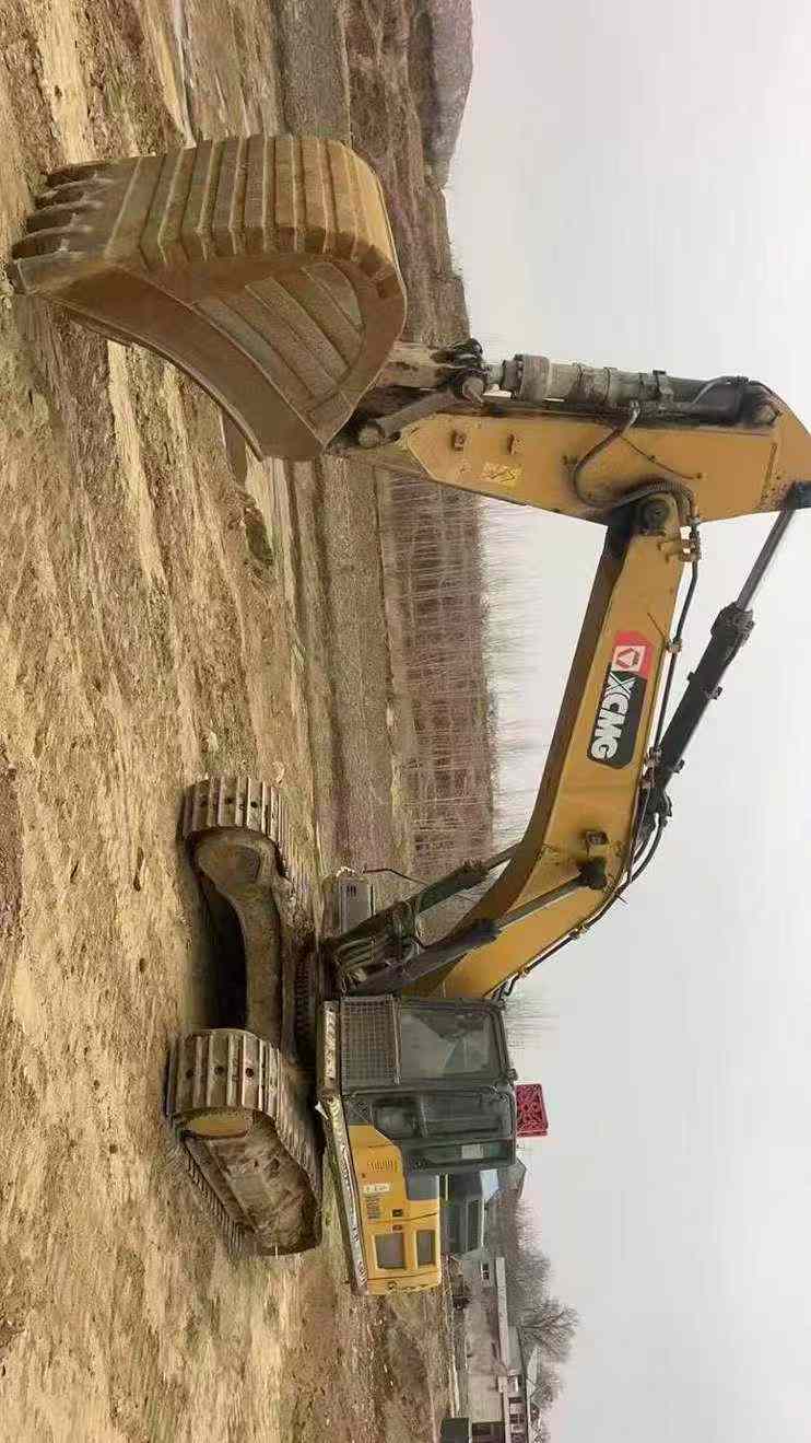 Used XCMG XE490KS Excavator 2021 Model / 8