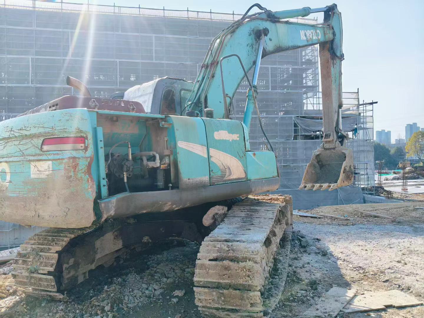 Used Kobelco SK200 Excavator 2012 Model / 5