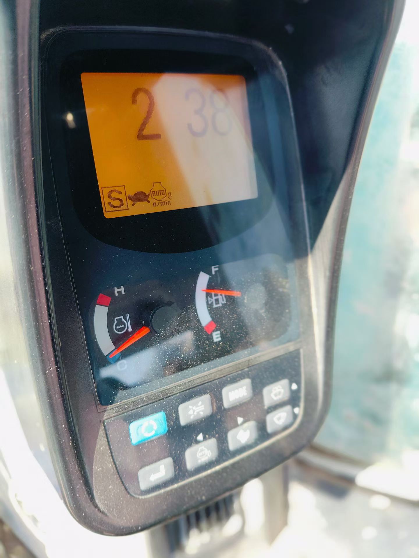 Used Kobelco SK200 Excavator 2012 Model / 7