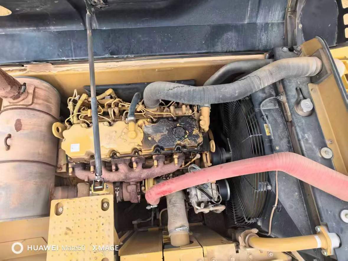 Used Caterpillar 330L Excavator 2018 Model / 5