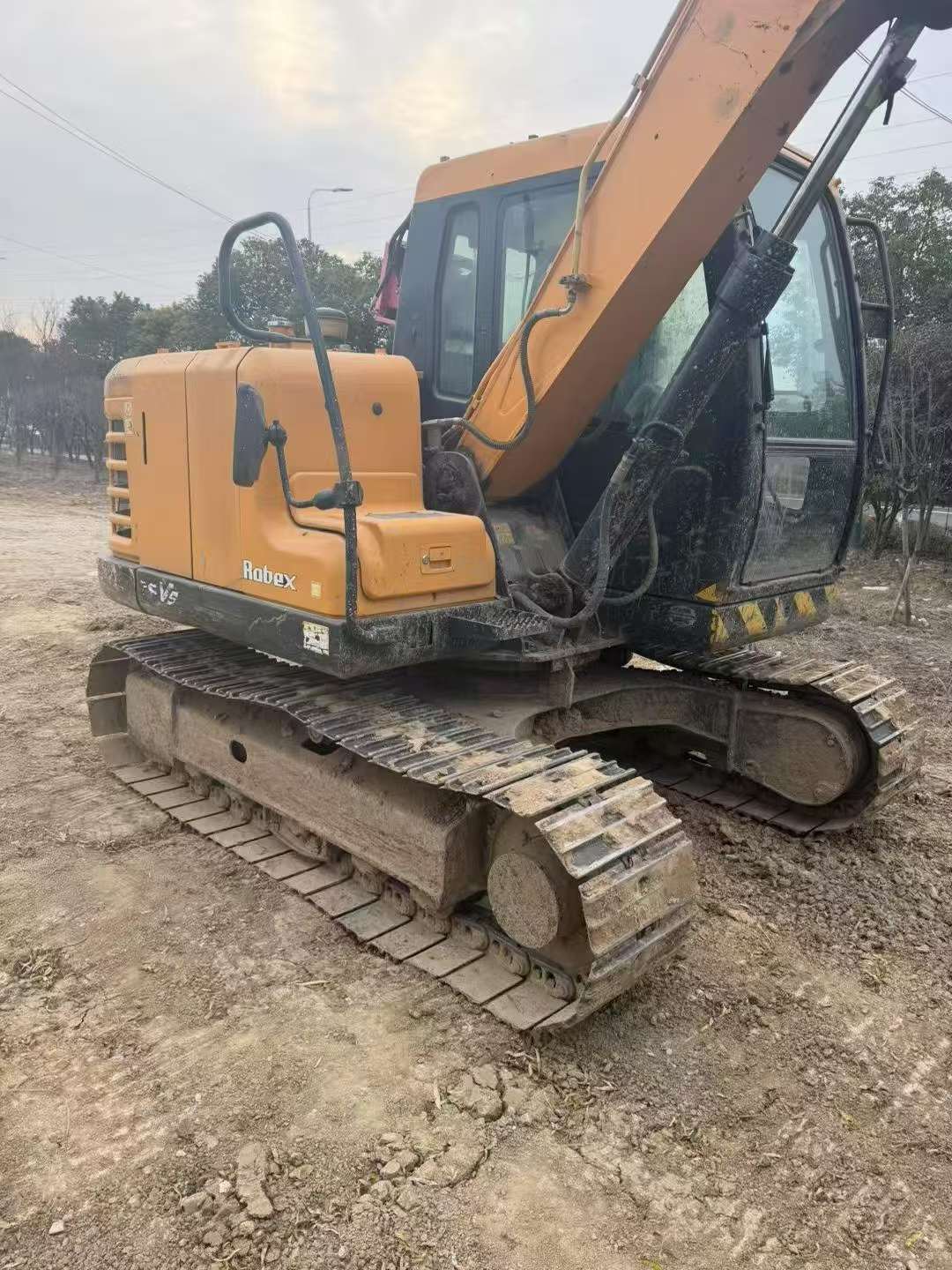 Buy Hyundai HX75 Used Excavator