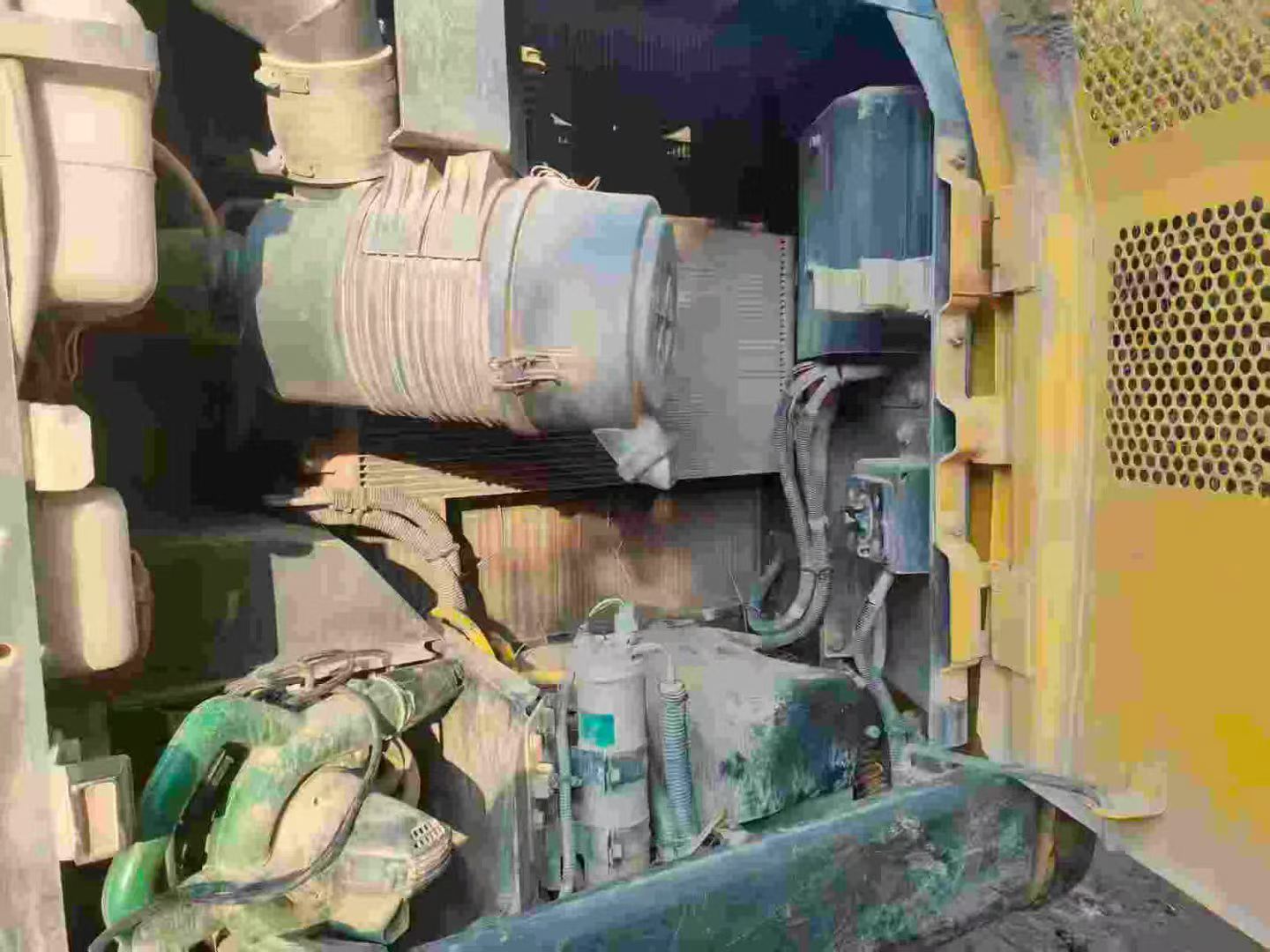 Used Sumitomo SH130-5 Excavator 2019 Model / 4