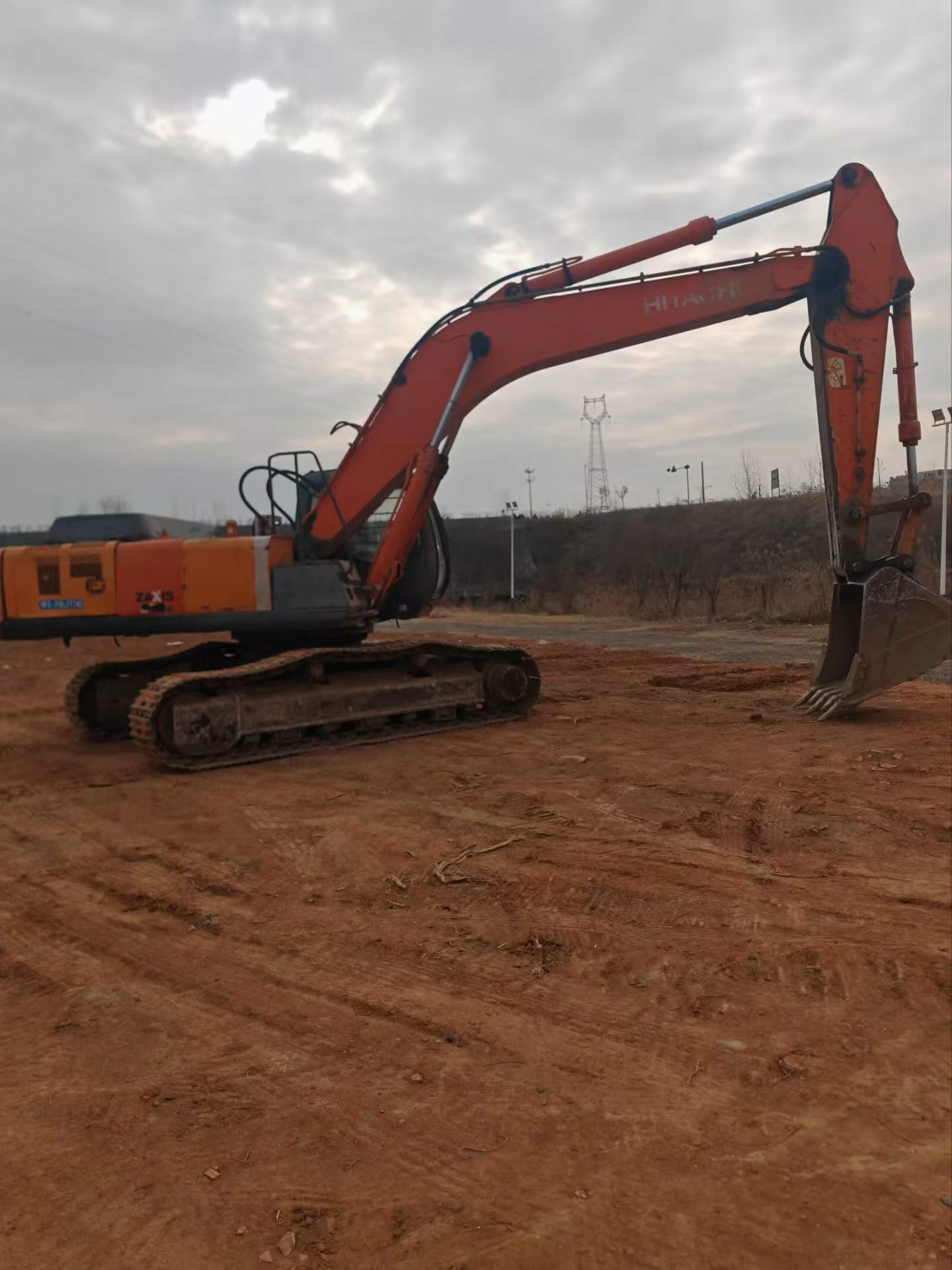 Buy Hitachi ZW330 Used Excavator