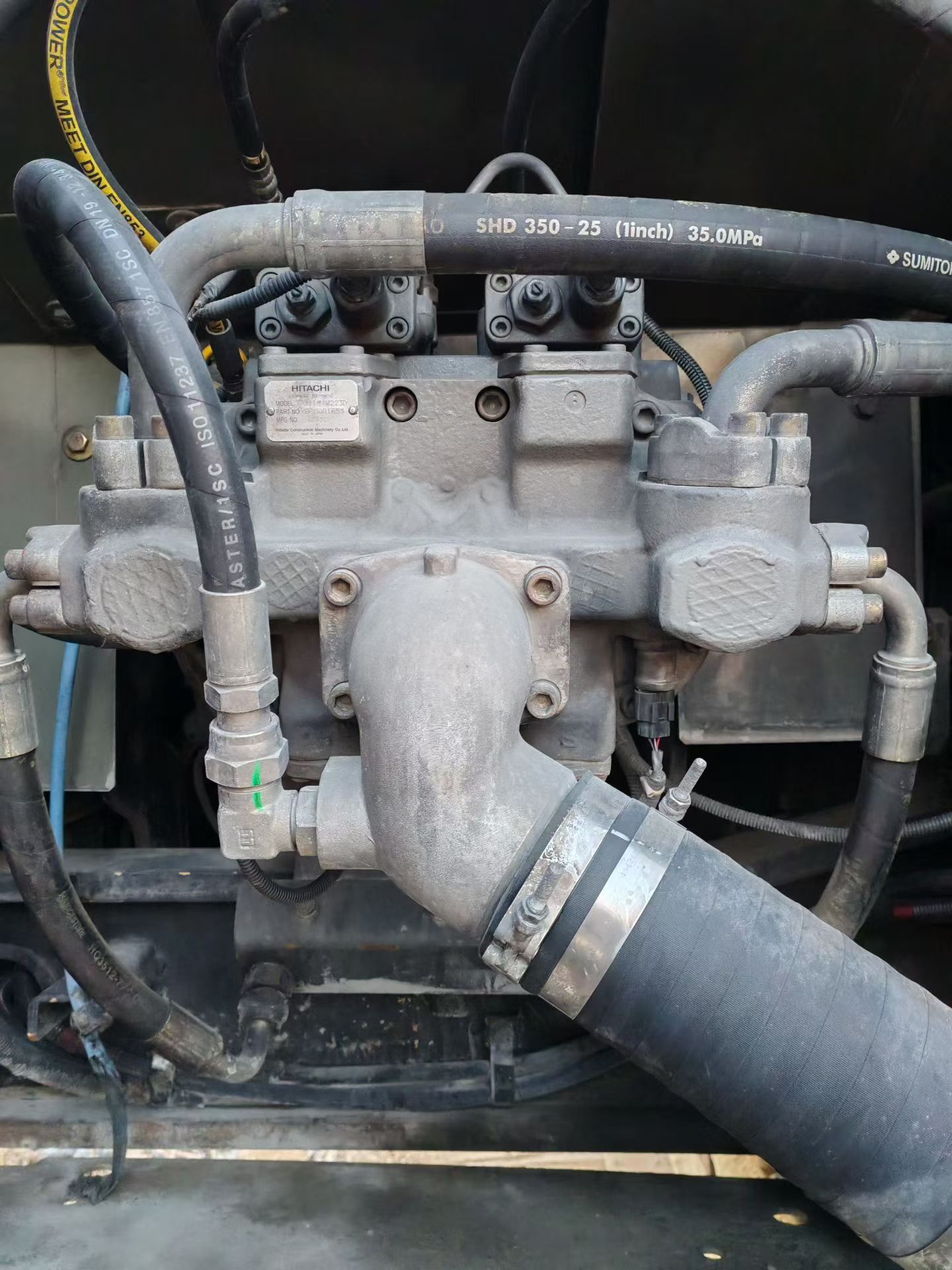 Used Hitachi ZX210K Excavator 2020 Model / 4