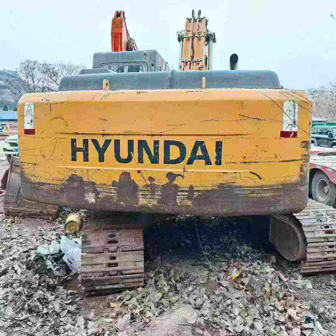 Buy Hyundai R225-7 Used Excavator