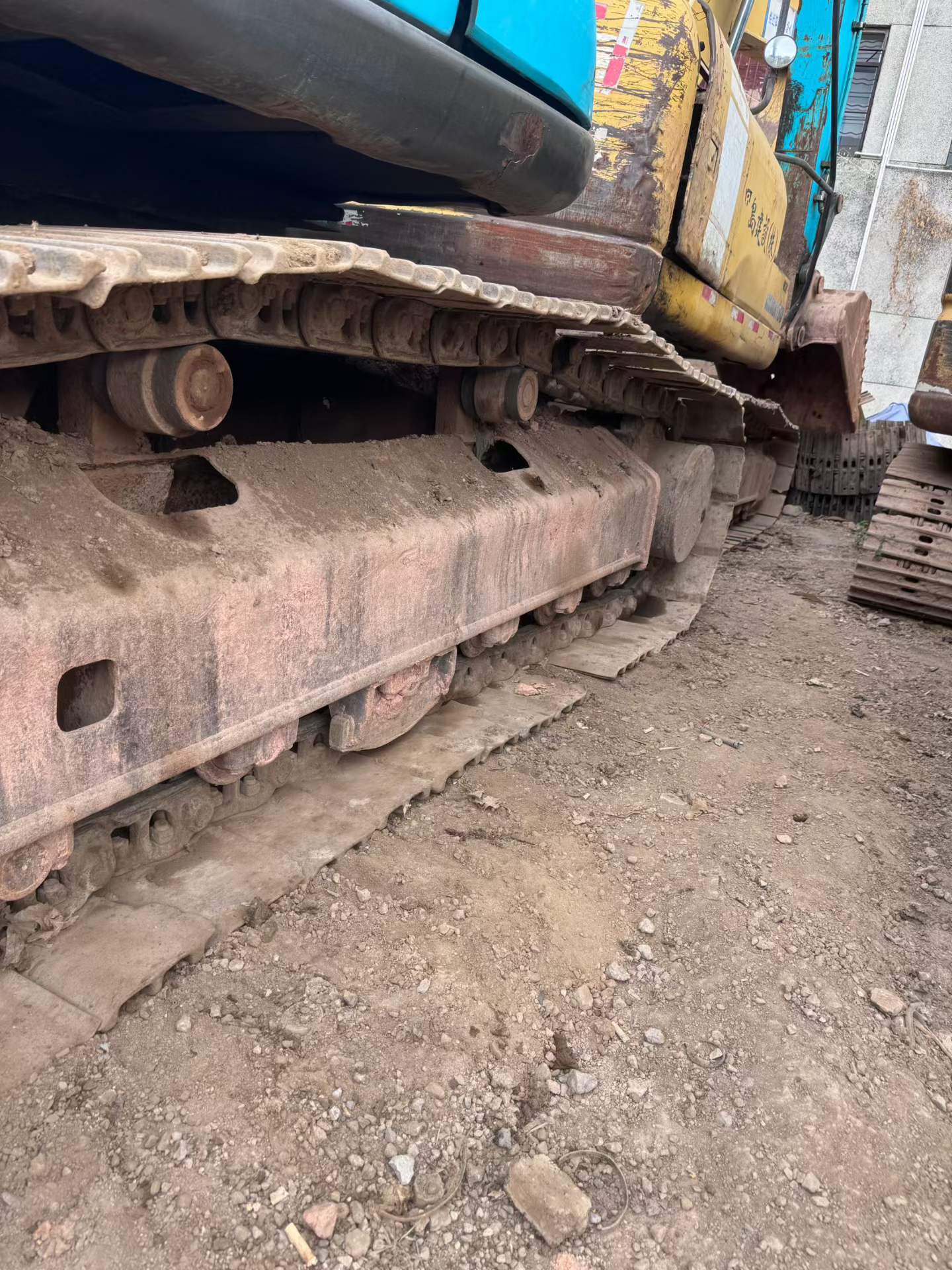 Buy Kobelco SK200-5.5 Used Excavator / 6 Used Kobelco SK200-5.5 Excavator 2016 Model / 6