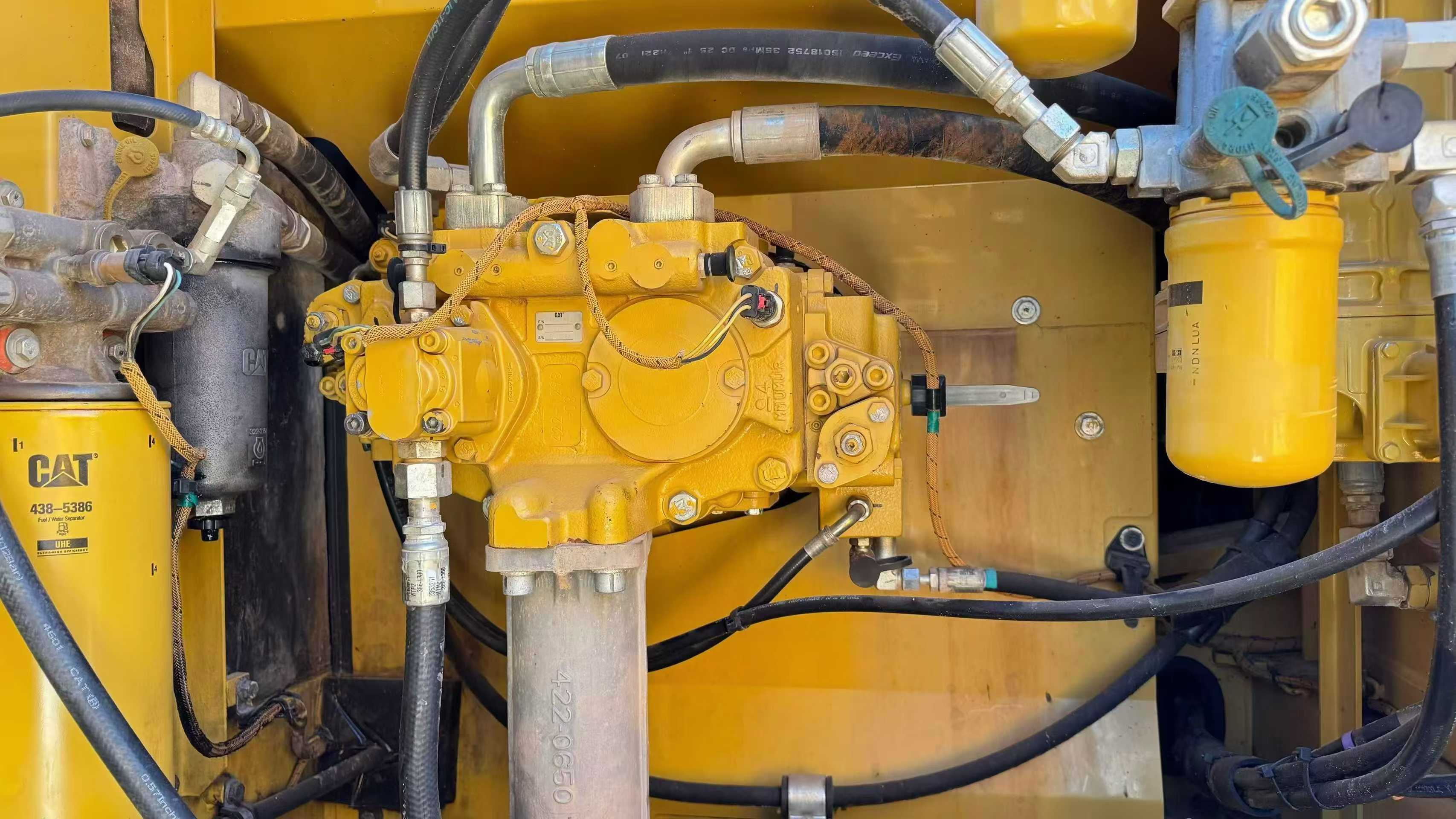 Used Caterpillar 326DL Excavator 2016 Model / 7