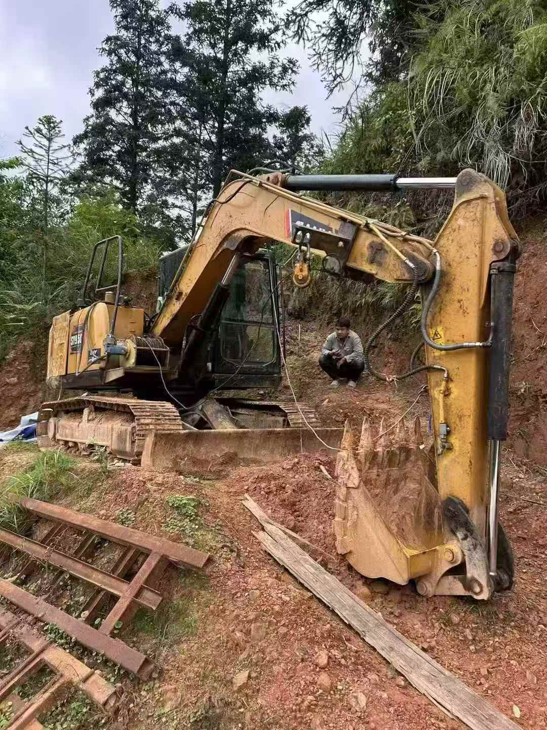 Buy Sany SY95C Used Excavator