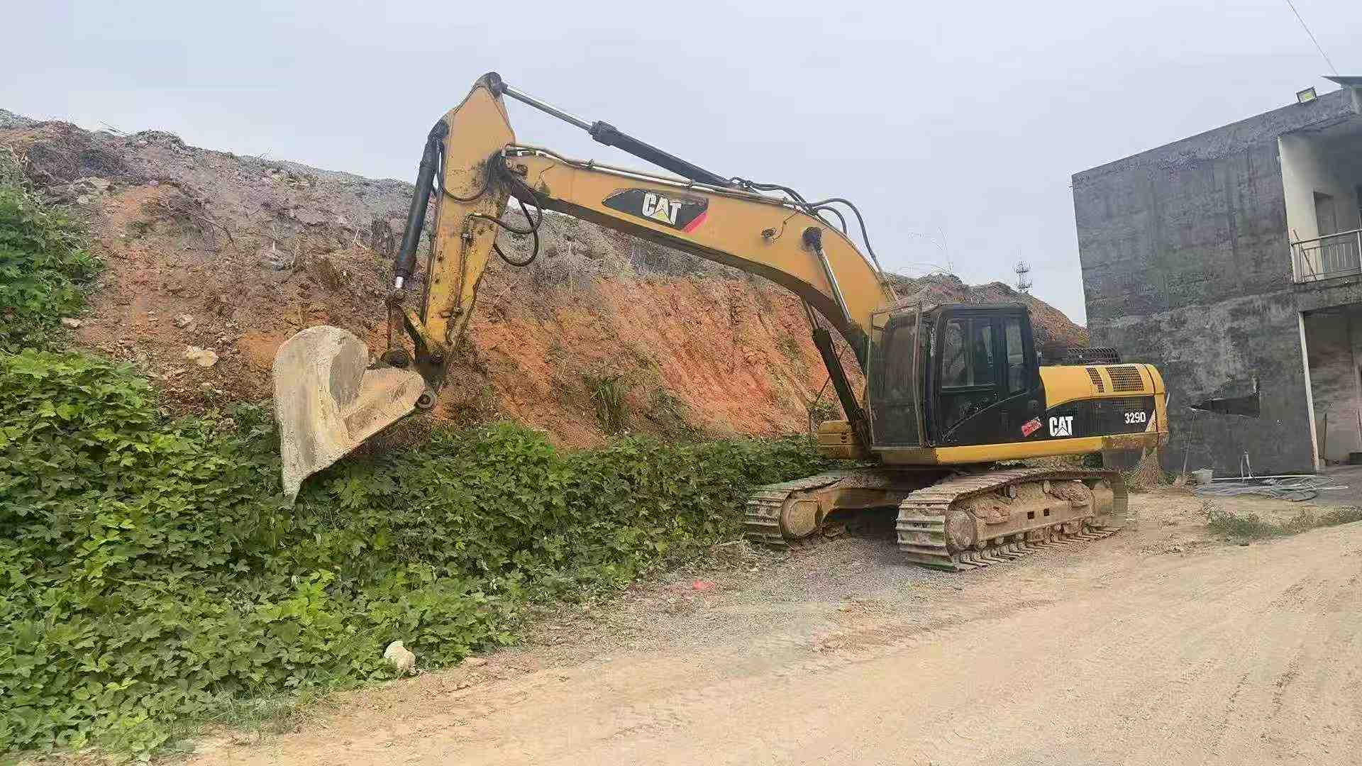 Buy Caterpillar 329EL Used Excavator