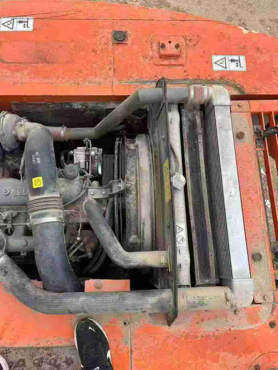 Used Hitachi ZW250 Excavator 2015 Model / 6