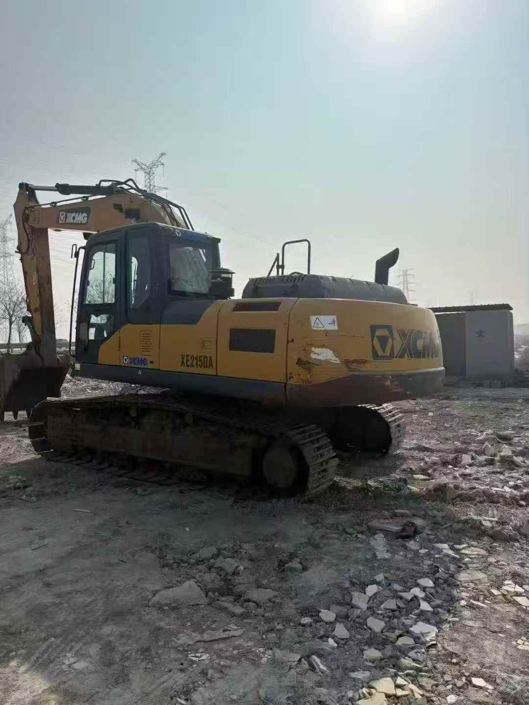 Used XCMG XE215 Excavator 2017 Model / 3