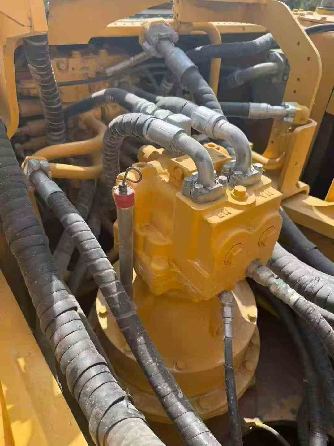 Used Komatsu PC350LC-8 Excavator 2020 Model / 9