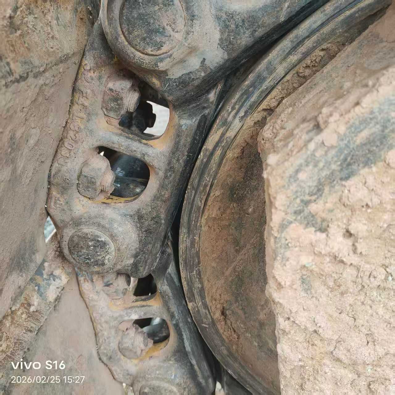 Used Kato HD1430R Excavator 2016 Model / 4