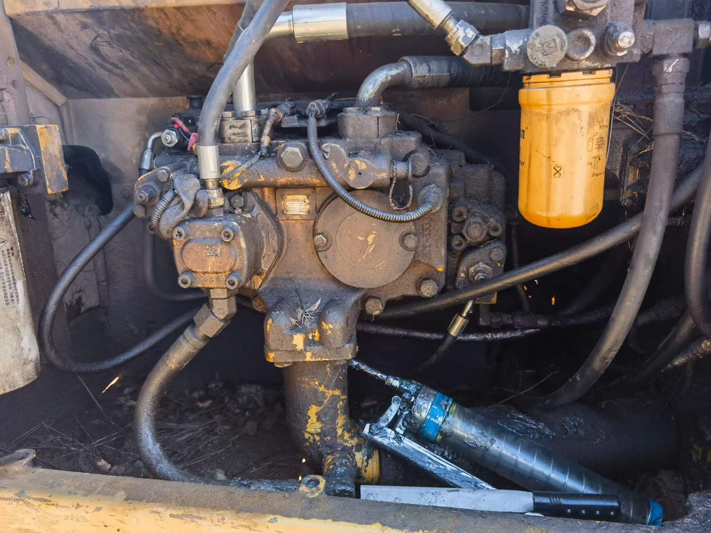 Used Caterpillar 320D Excavator 2009 Model / 6