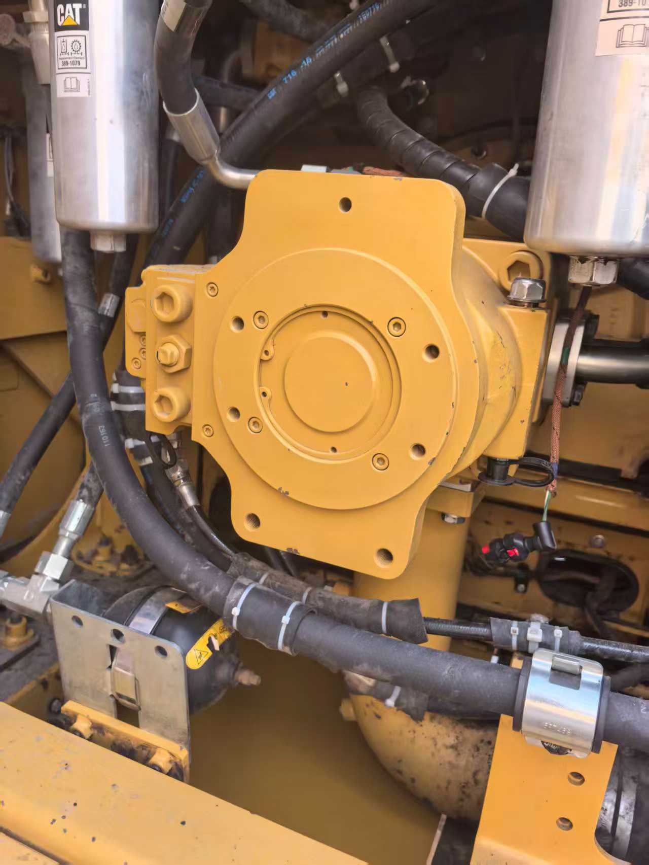 Used Caterpillar 374F Excavator 2023 Model / 5