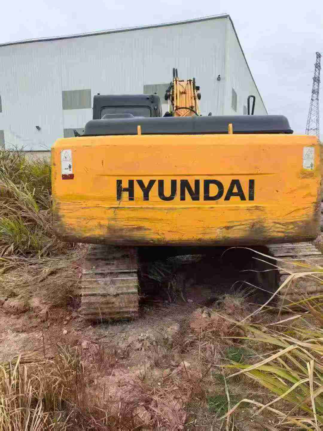 Buy Hyundai R215-7C Used Excavator